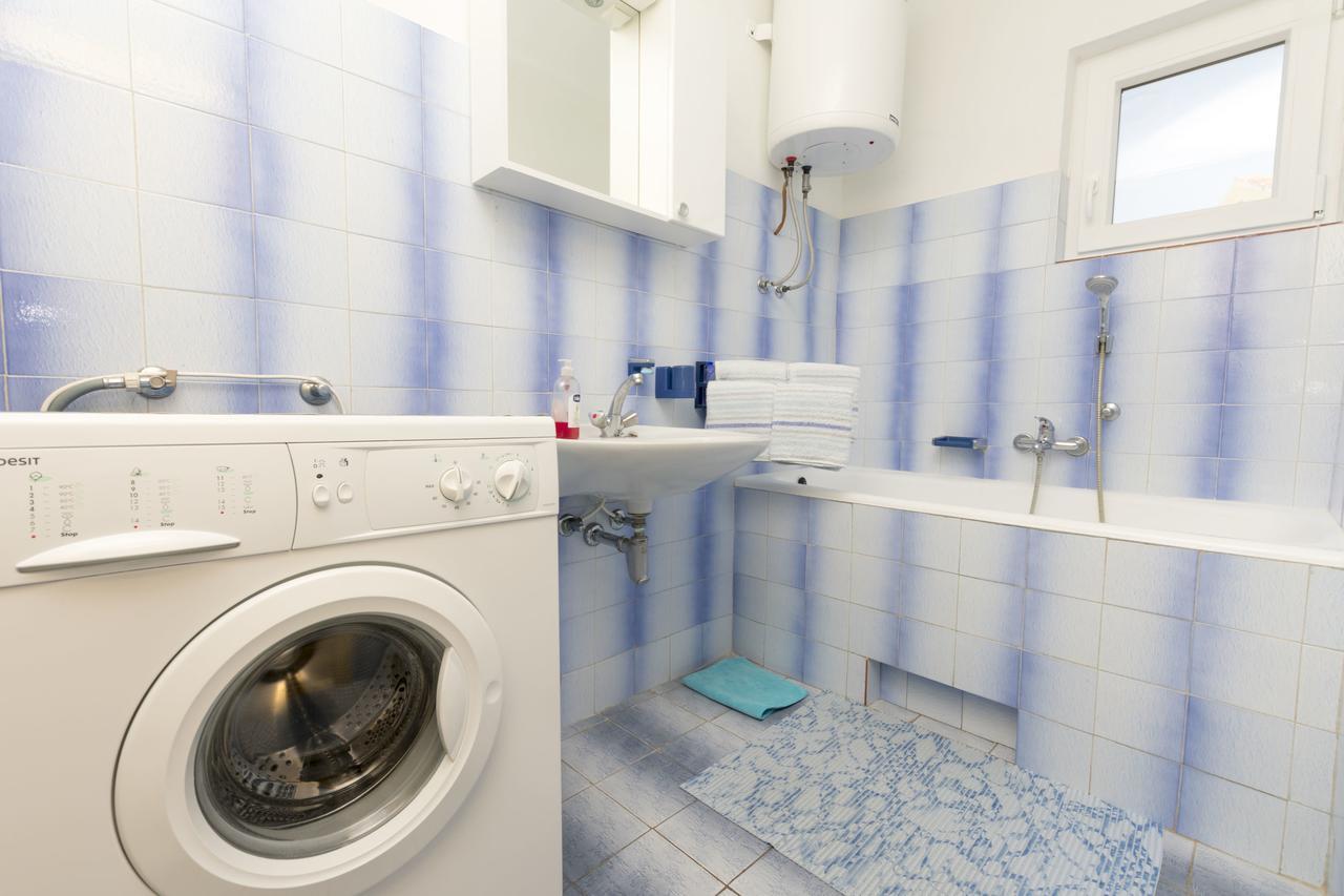 Apartments Visnja プリモシュテン エクステリア 写真