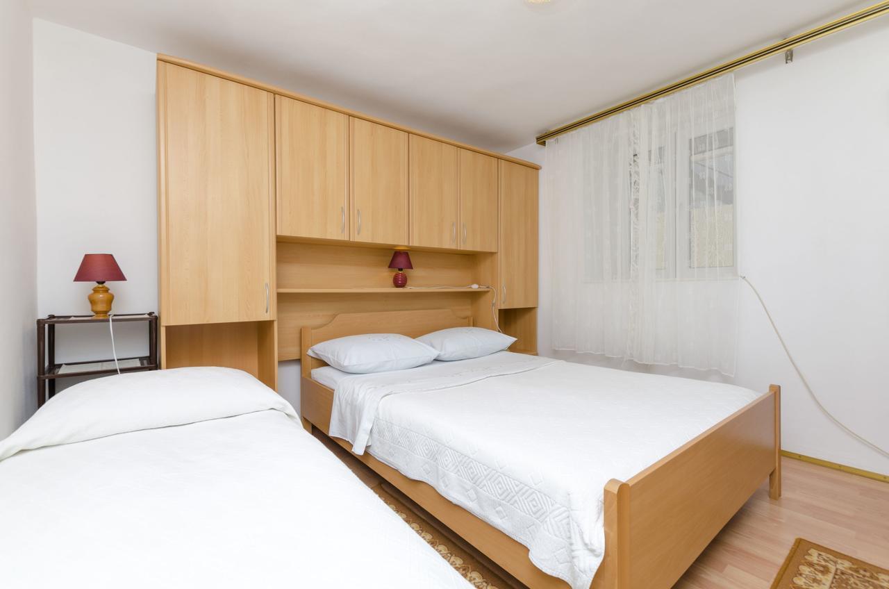 Apartments Visnja プリモシュテン エクステリア 写真