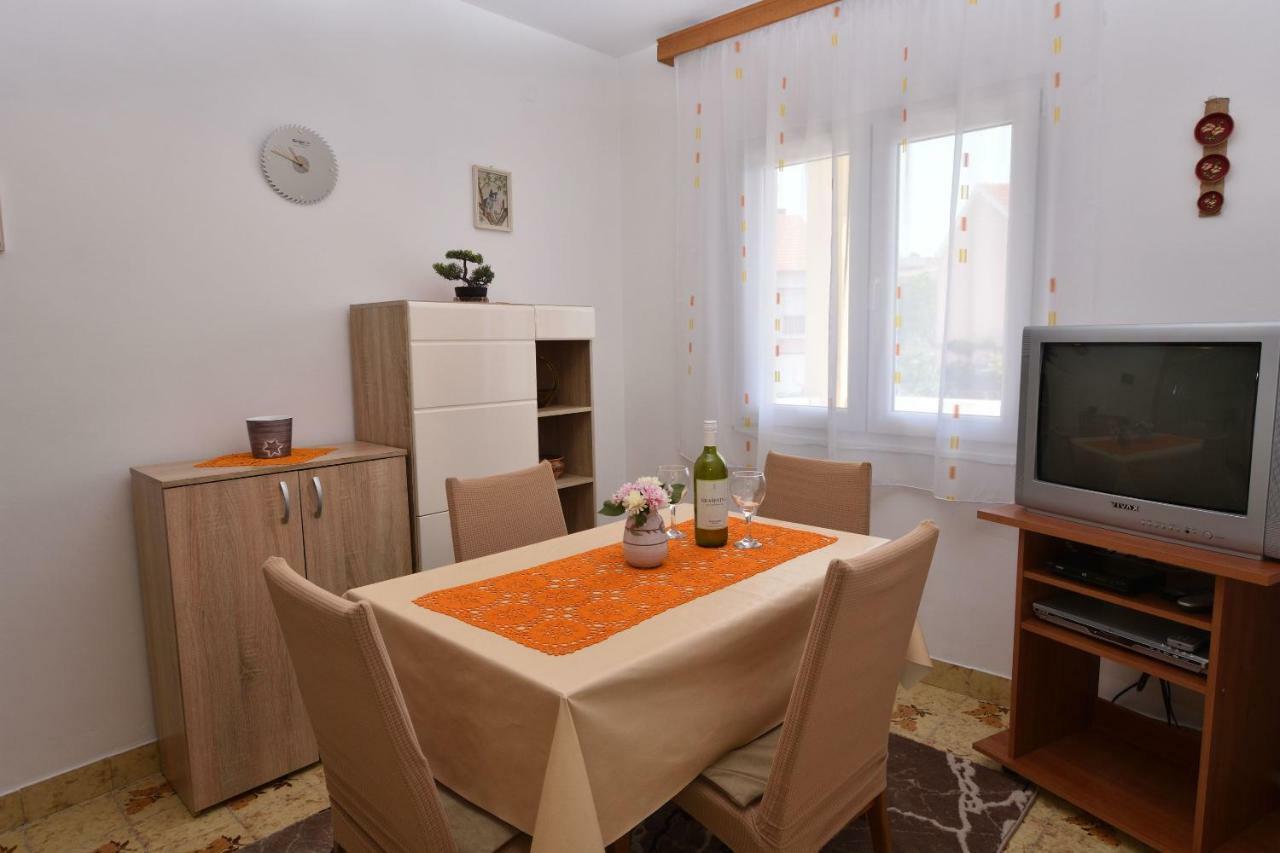 Apartments Visnja プリモシュテン エクステリア 写真